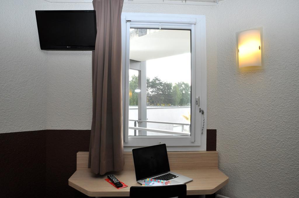 B Hotel Caen Mondeville Εξωτερικό φωτογραφία